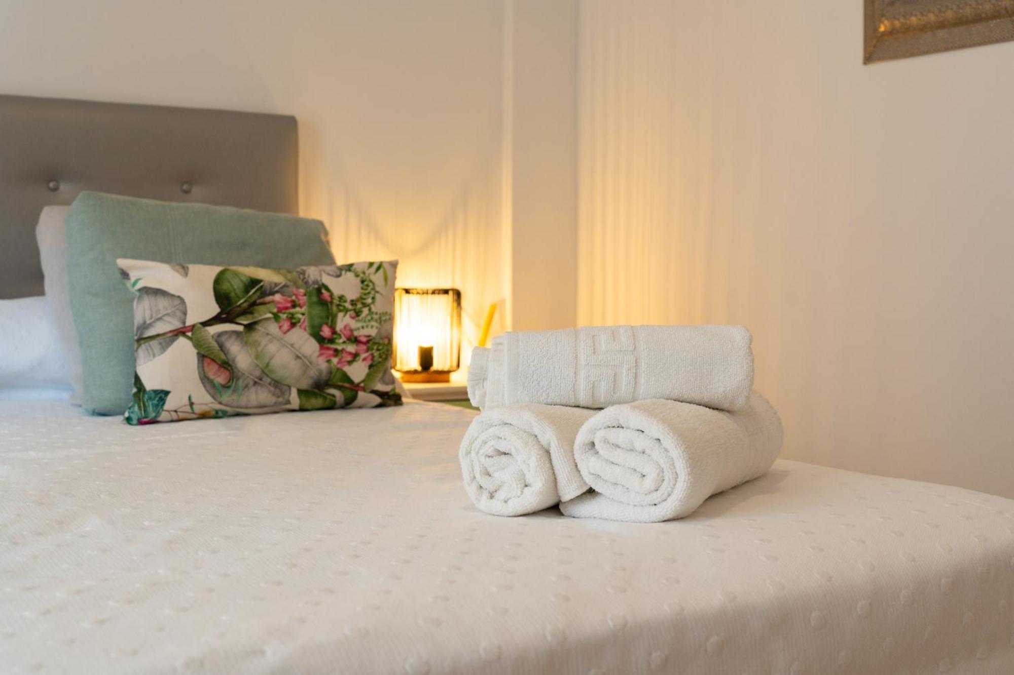 Dean Lopez Luxury Apartment Sevilla Bagian luar foto